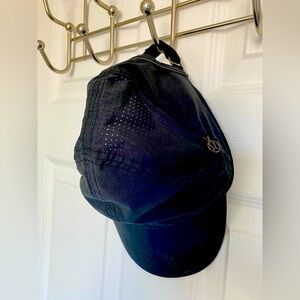 Lululemon summer cap